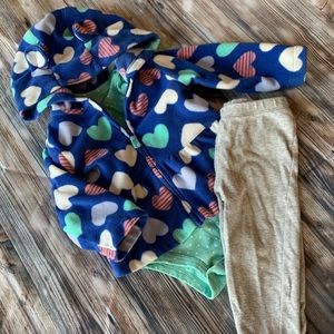 Carters 3 Piece Set 💚💙💜